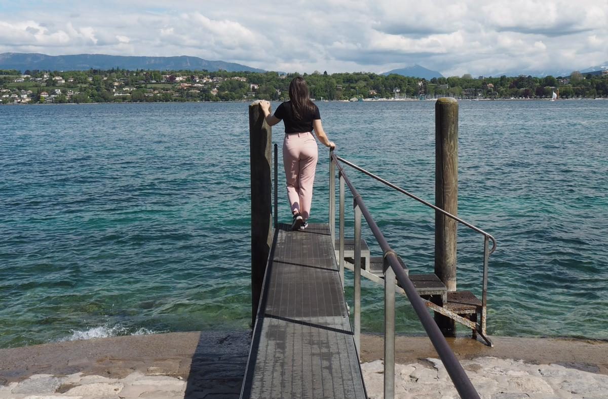 Parc de La Perle du Lac lakeside view Geneva
