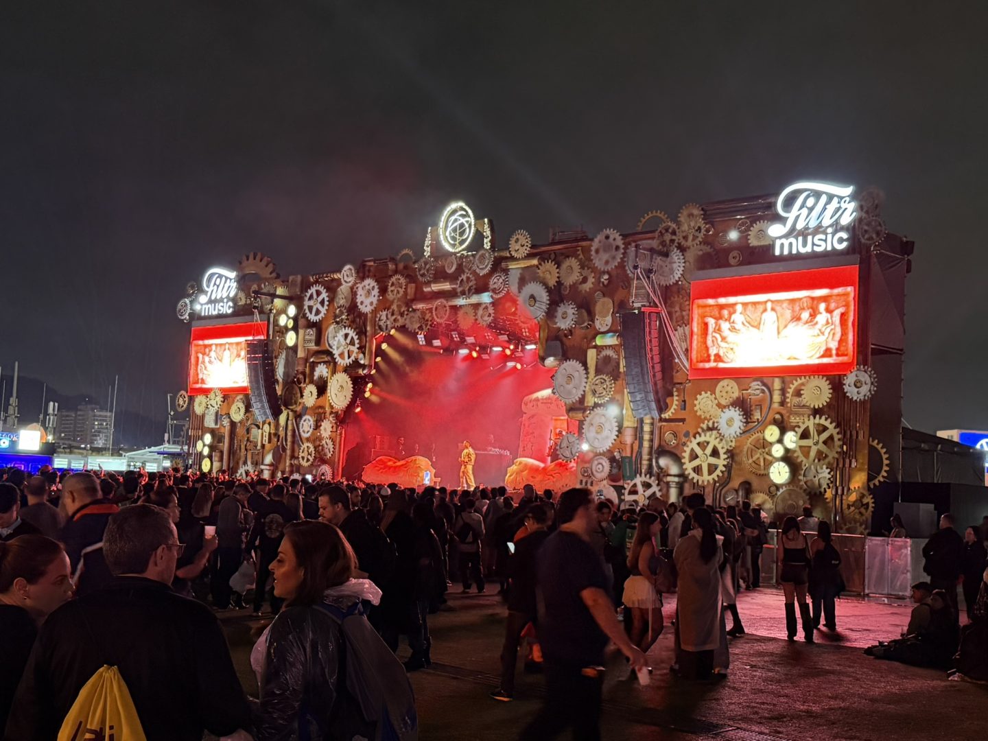 Live performance on the Filtr Music stage at Rock in Rio