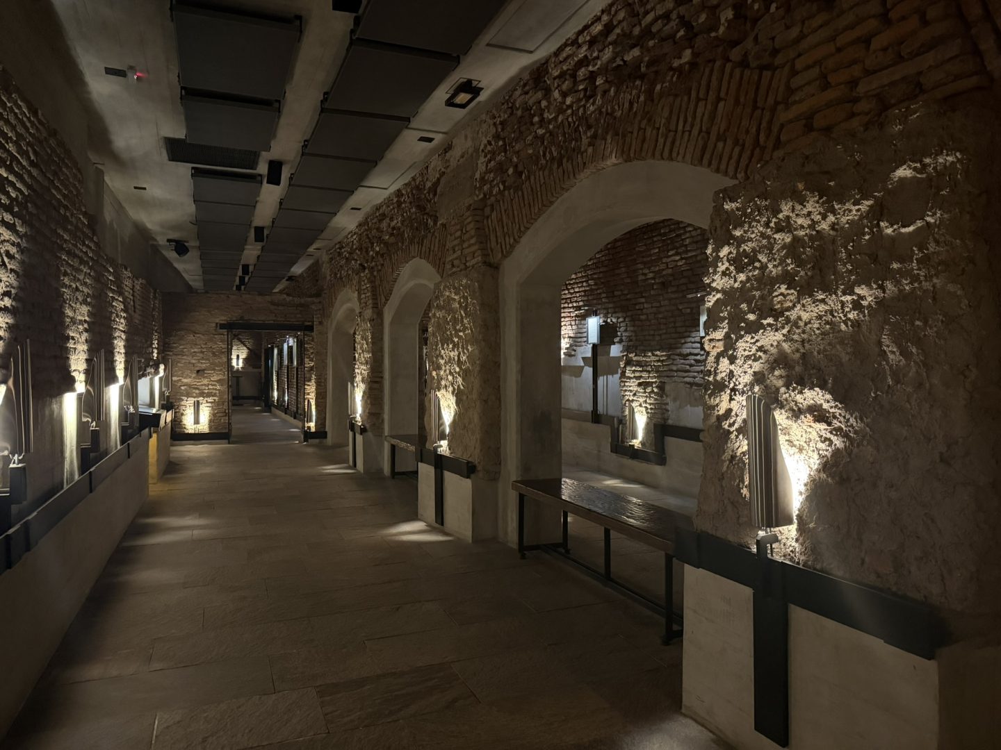 Brick tunnels on a guided tour of El Zanjón de Granados in San Telmo